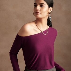 NWT•Banana Republic Rayon One-Shoulder Top•MED•Out Of Stock Online•Beet Root 🫜